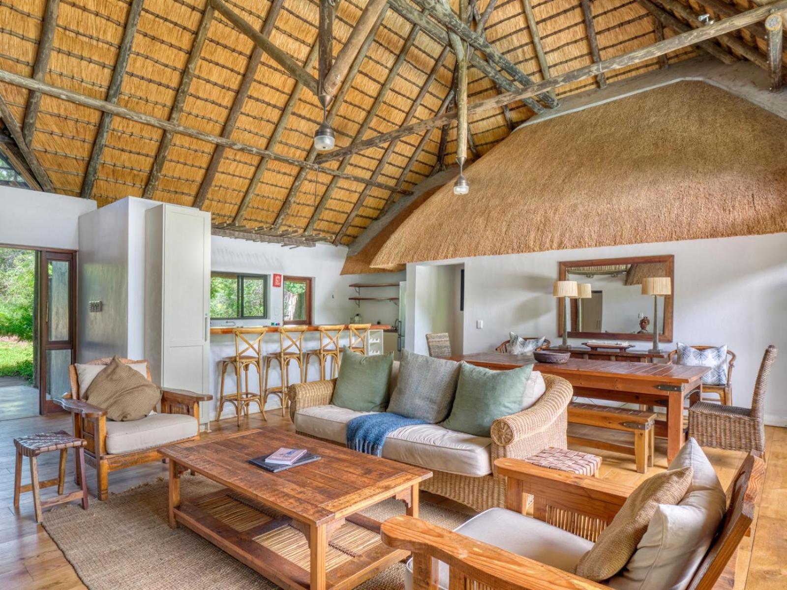 Rhino River Lodge Manyoni Private Game Reserve Exteriör bild