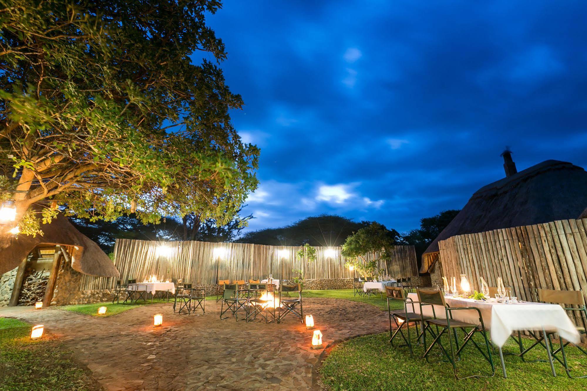 Rhino River Lodge Manyoni Private Game Reserve Exteriör bild