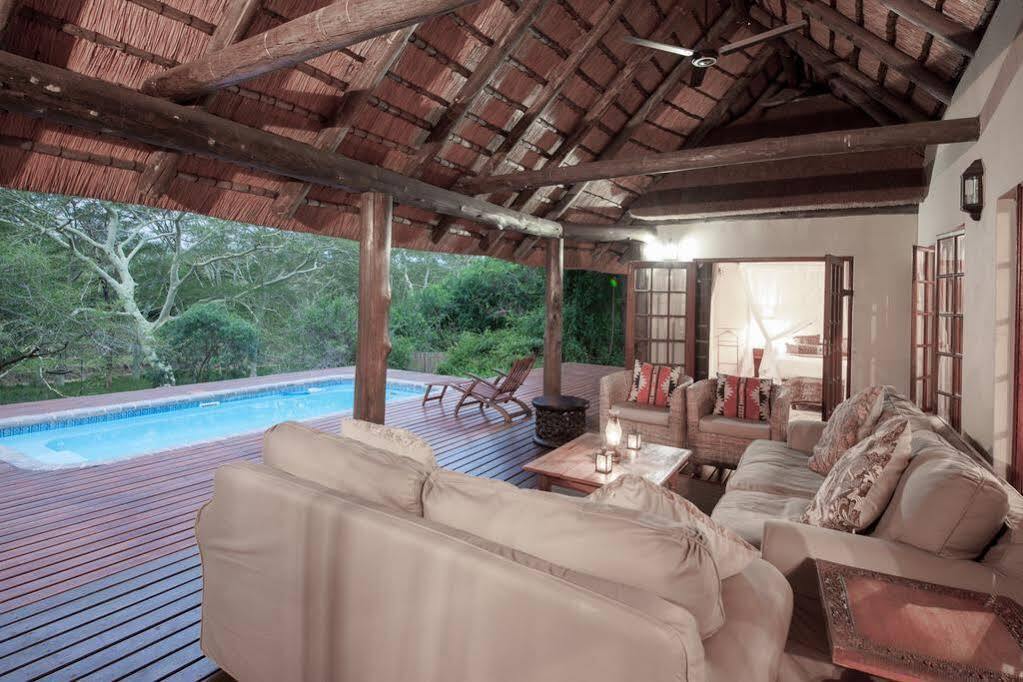 Rhino River Lodge Manyoni Private Game Reserve Exteriör bild